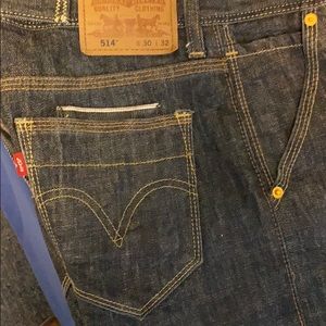 Levis 514